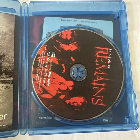 Steve Niles' Remains [Blu-ray] Like New! Lance Reddick Grant Bowler Apocalypse - Picture 4 of 7